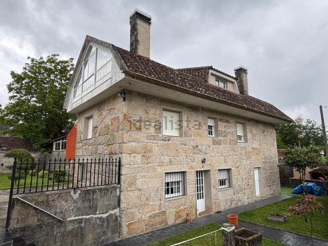 Chalet, Arbo