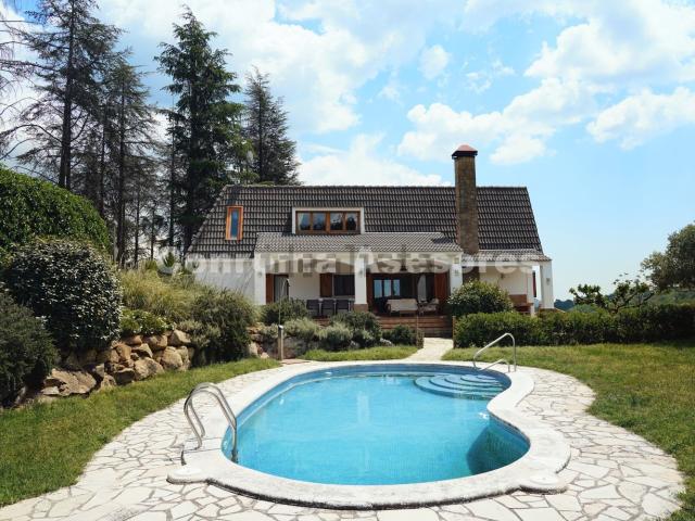 Chalet, Arbúcies