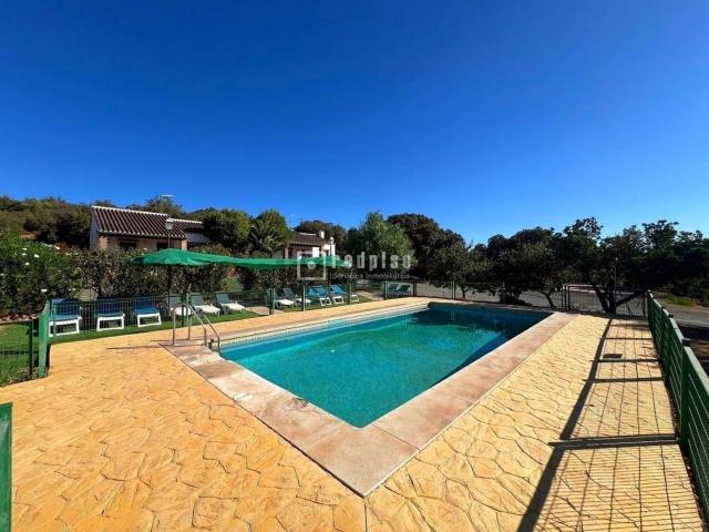 Chalet, Archidona