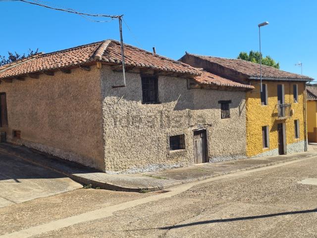 Chalet, Ardon
