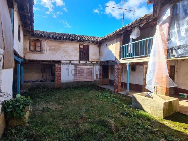 Chalet, Ardon
