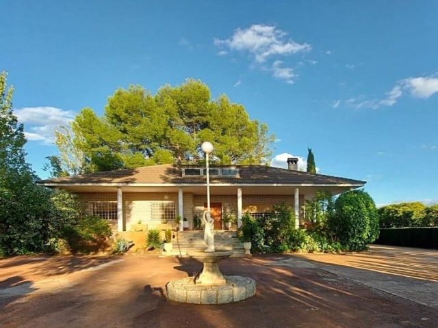 Chalet, Argamasilla de Calatrava