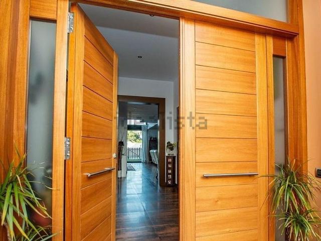 Chalet, Argentona