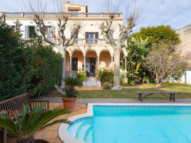 Chalet, Argentona
