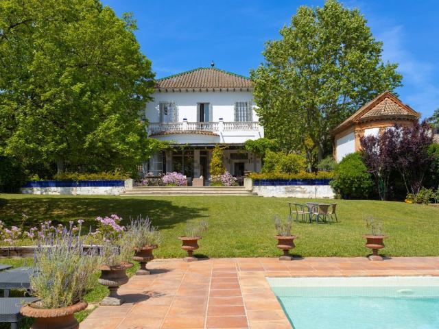 Chalet, Argentona