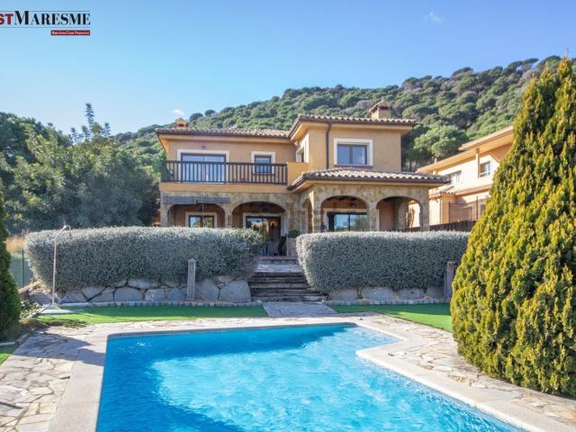 Chalet, Argentona