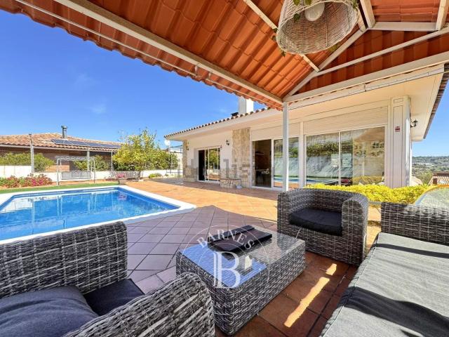 Chalet, Argentona