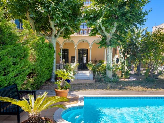 Chalet, Argentona