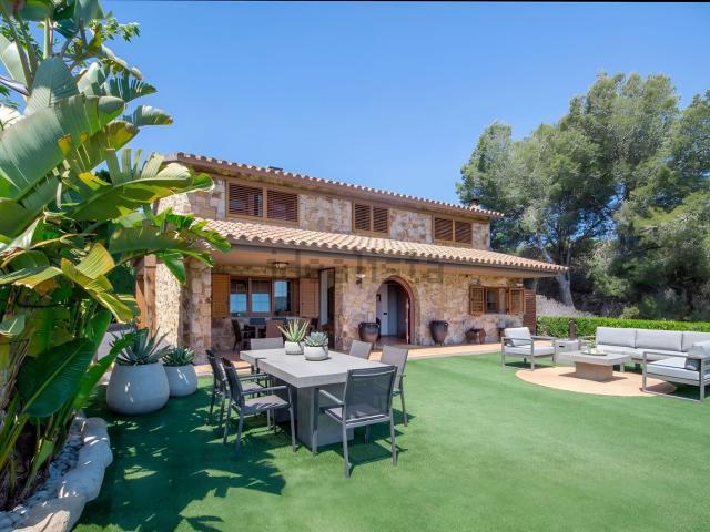 Chalet, Argentona