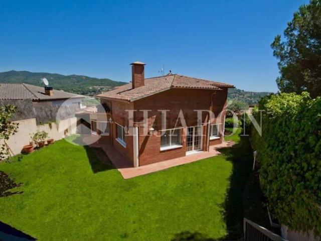 Chalet, Argentona