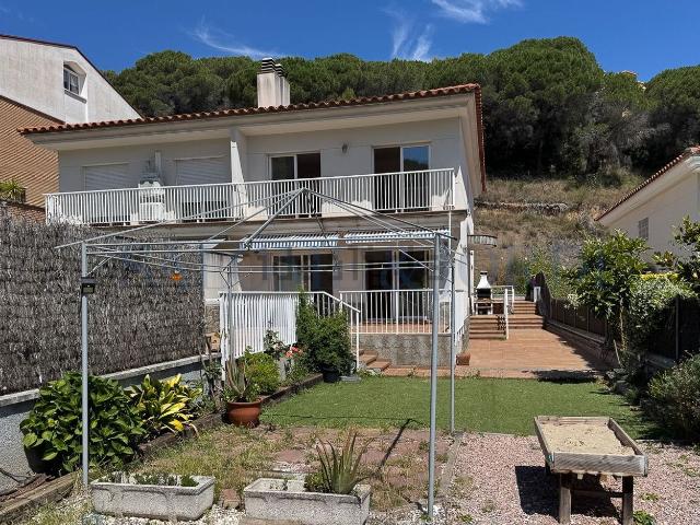 Chalet, Argentona