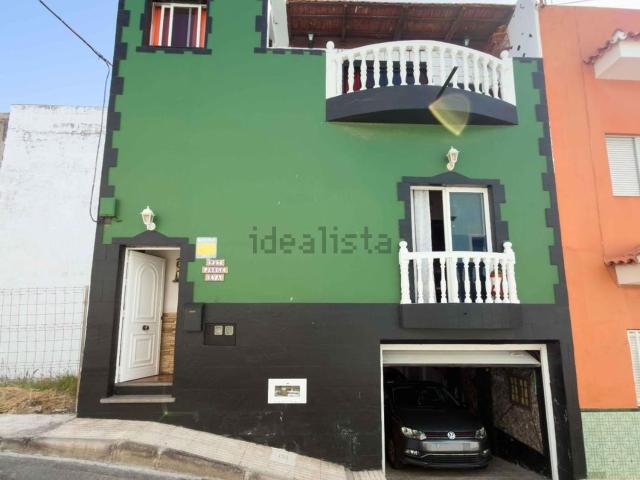 Chalet, Arico