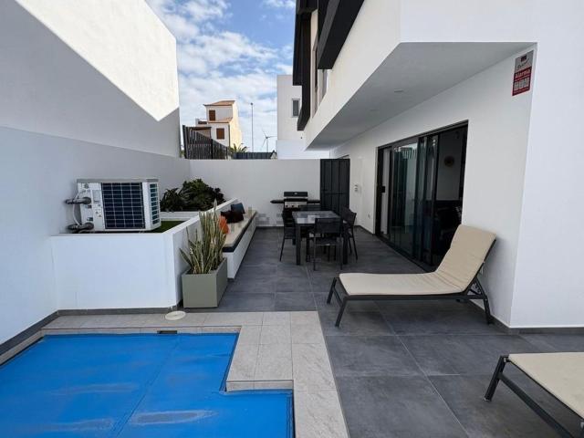 Chalet, Arico