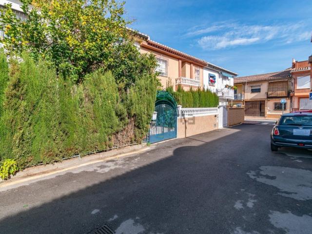 Chalet, Armilla
