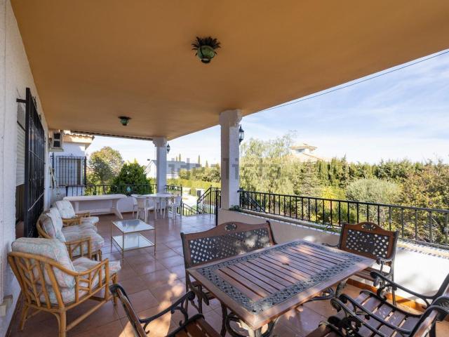 Chalet, Armilla