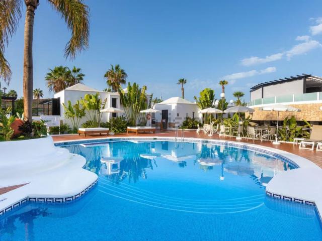 Chalet, Arona