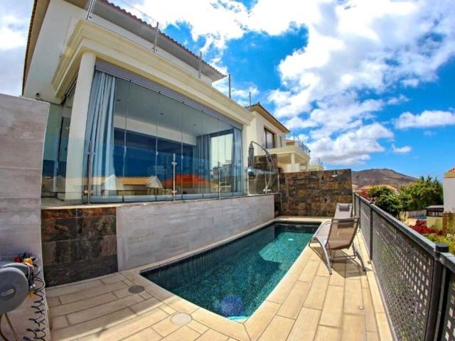 Chalet, Arona