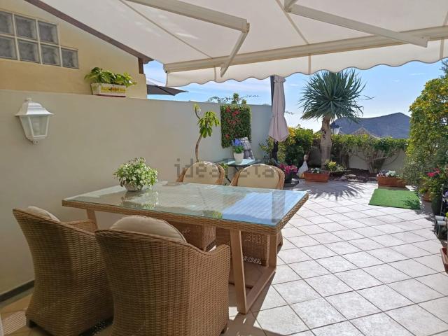 Chalet, Arona