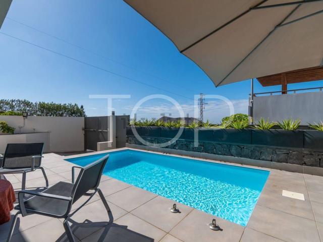 Chalet, Arona