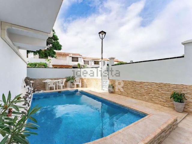 Chalet, Arona