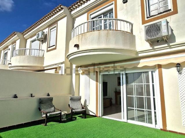 Chalet, Arona