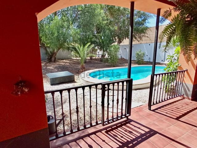 Chalet, Arona