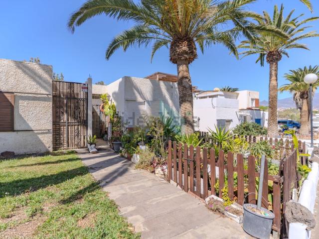 Chalet, Arona