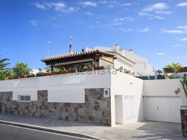 Chalet, Arona