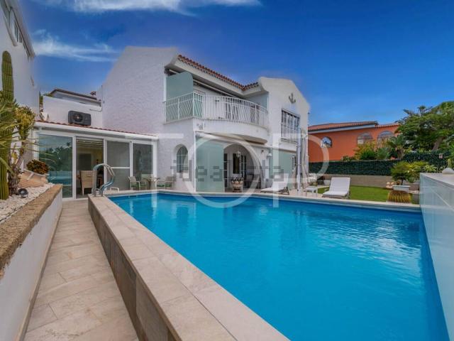 Chalet, Arona