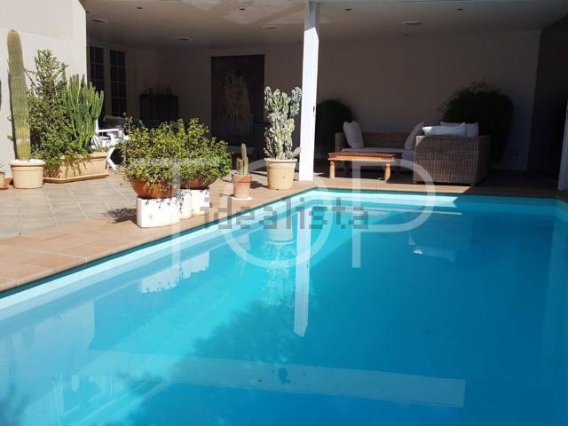 Chalet, Arona