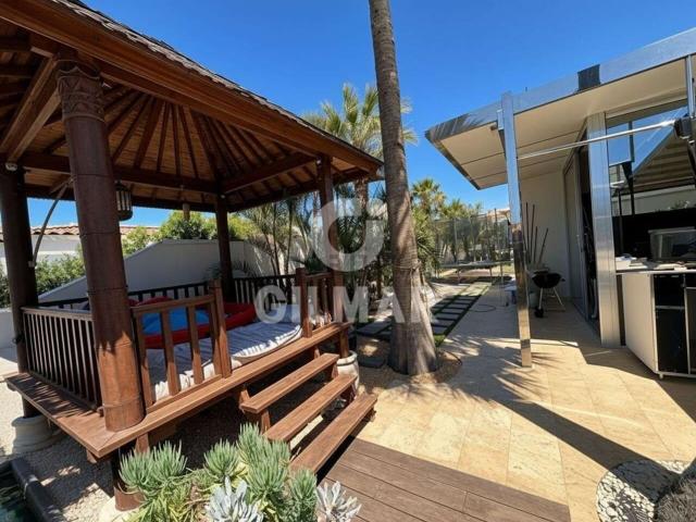 Chalet, Arona