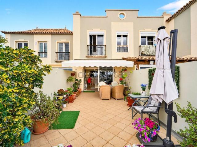 Chalet, Arona