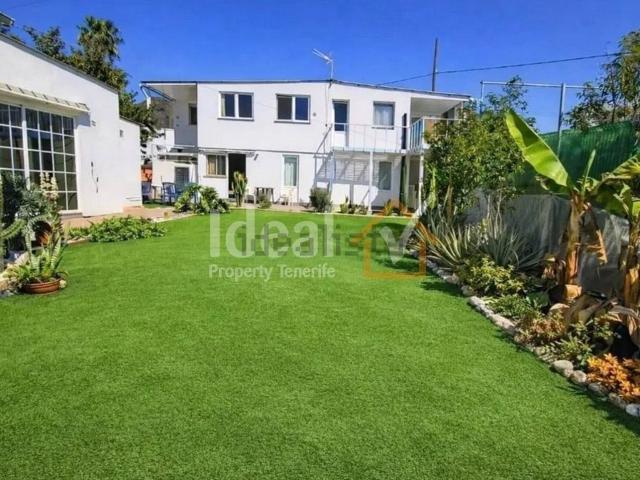 Chalet, Arona