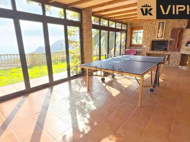 Chalet, Arona