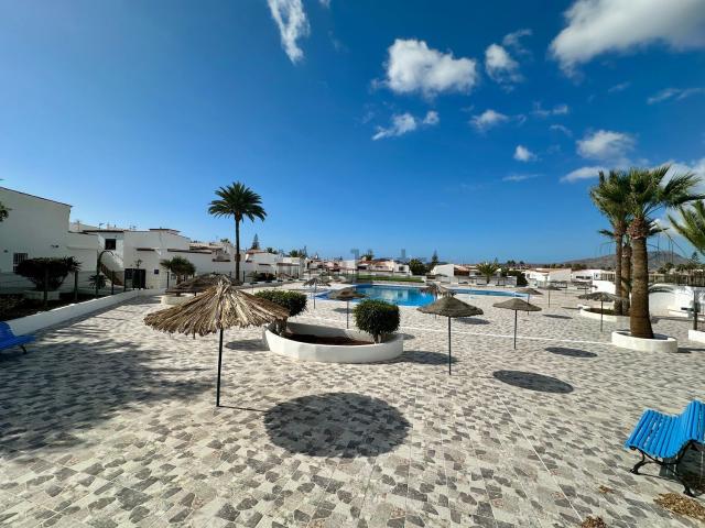 Chalet, Arona