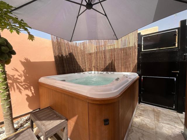 Chalet, Arona