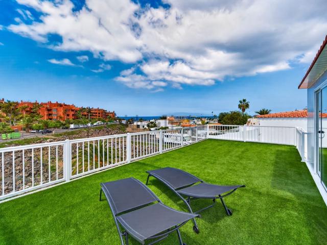 Chalet, Arona