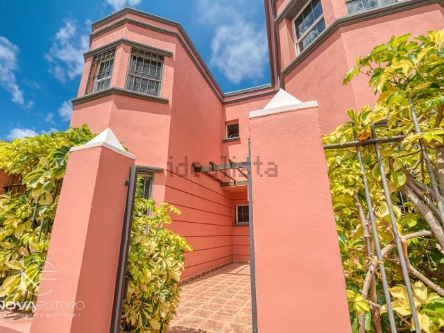 Chalet, Arona