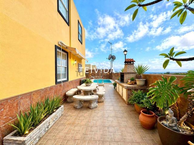 Chalet, Arona
