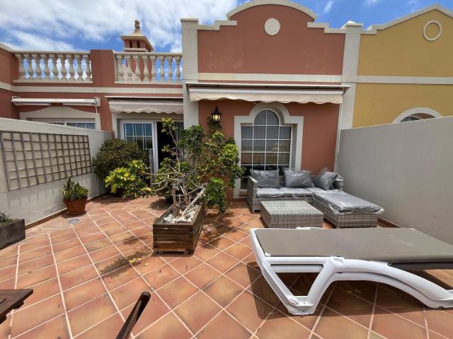 Chalet, Arona