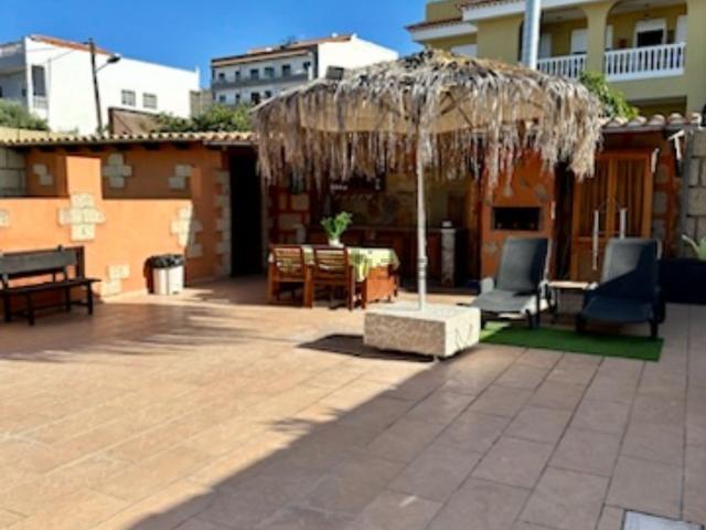 Chalet, Arona
