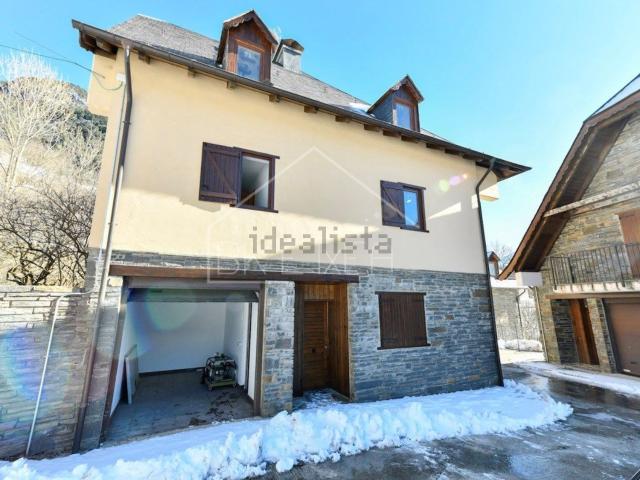 Chalet, Arres