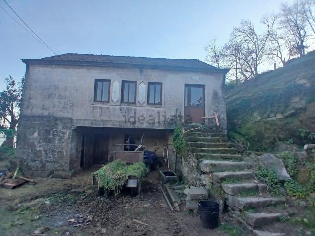 Chalet, As Neves