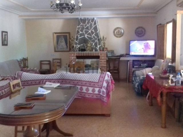 Chalet, Aspe