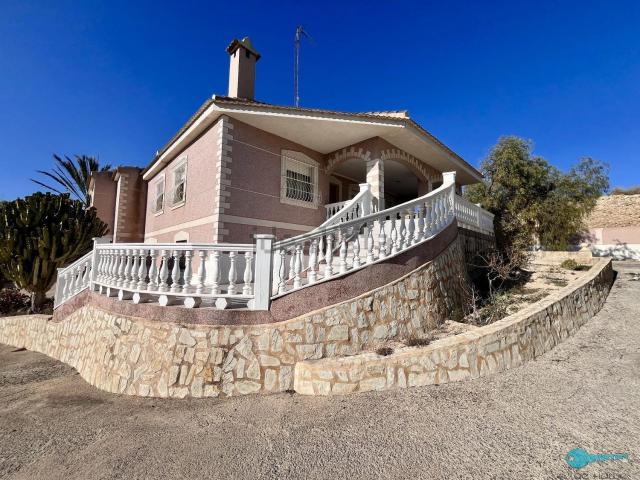 Chalet, Aspe