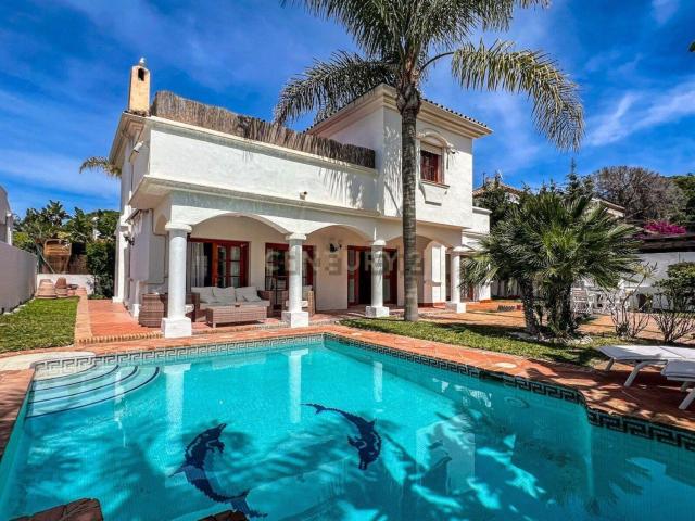 Chalet, Atalaya Isdabe, Estepona