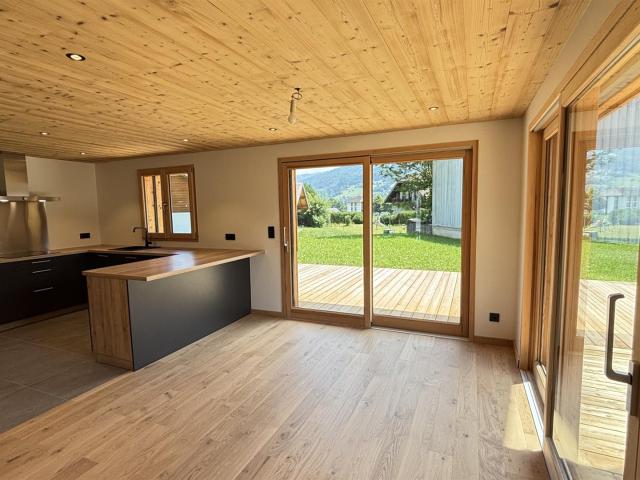 Chalet au cœur du village de Taninges ! 107m² Taninges Praz de Lys Sommand