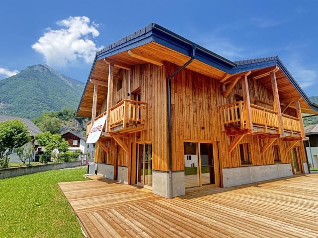 Chalet au cœur du village de Taninges ! 107m² Taninges Praz de Lys Sommand