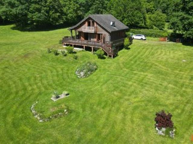 Chalet au coeur de la nature avec vue imprenable sur le Cagire