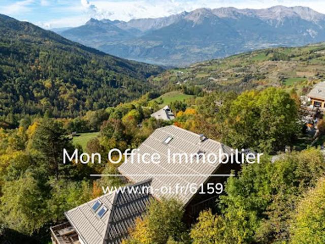 Chalet avec terrasse